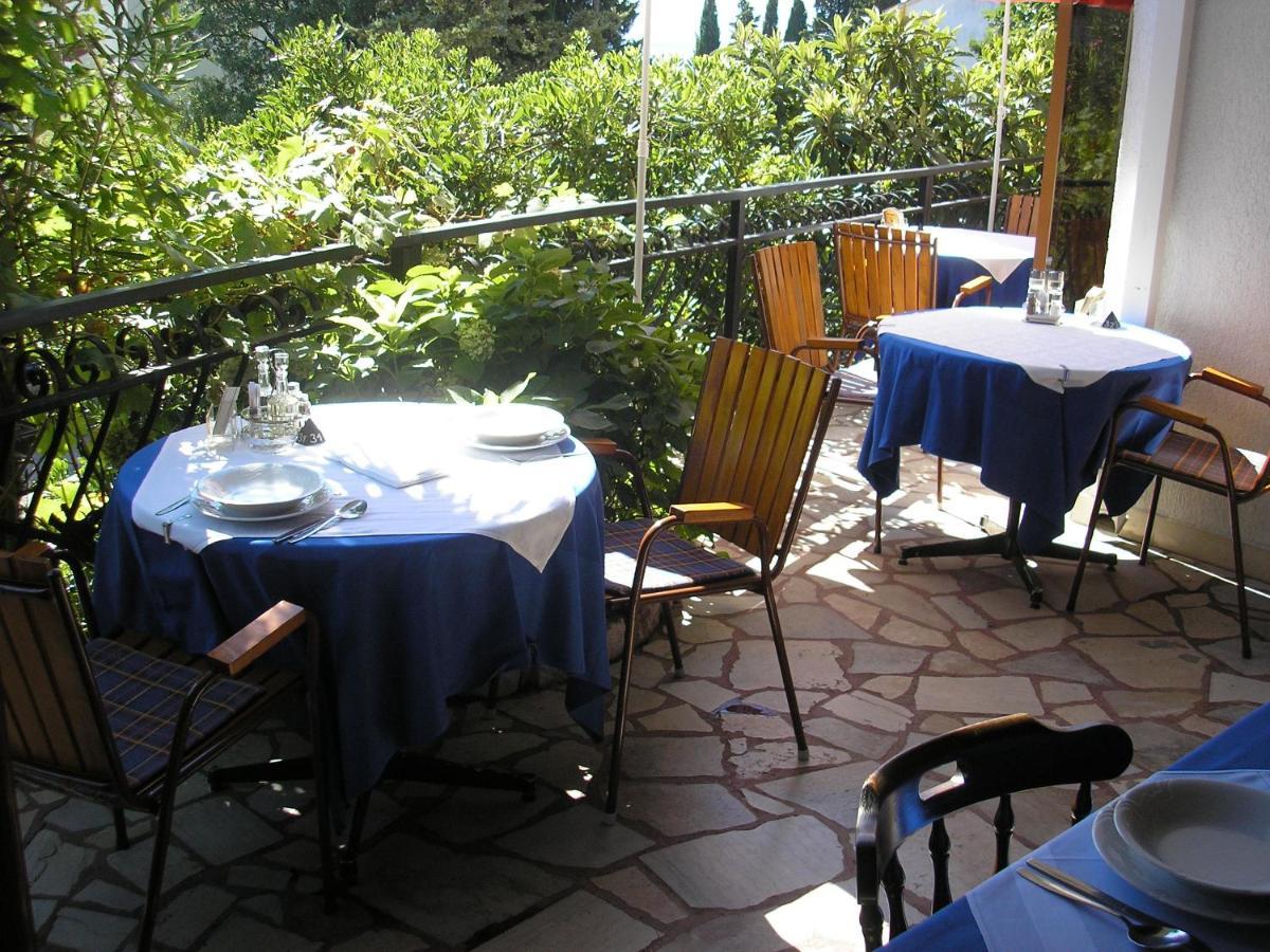Pansion Klaudija Bed & Breakfast Crikvenica Exterior foto